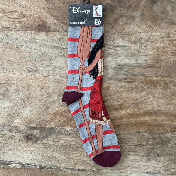 NEW Adult Moana Socks - Picture 1 of 2